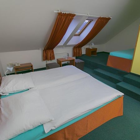 Hotel U Sladku 프라하 외부 사진